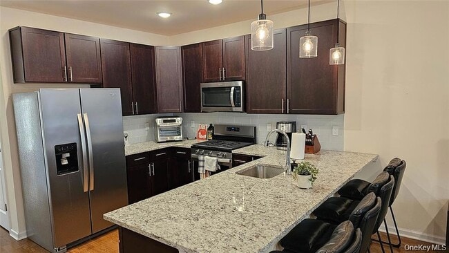 Photo - 260 W Main St Unit 9