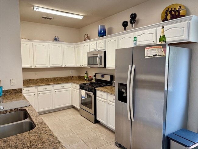 Photo - 9724 Windburn Dr