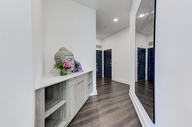 Photo - 1075 Peachtree Rd Unit SI ID1501472P