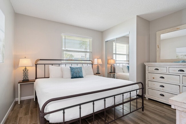 Photo - 215 Venus Ct Unit SI FL2-ID1628738P