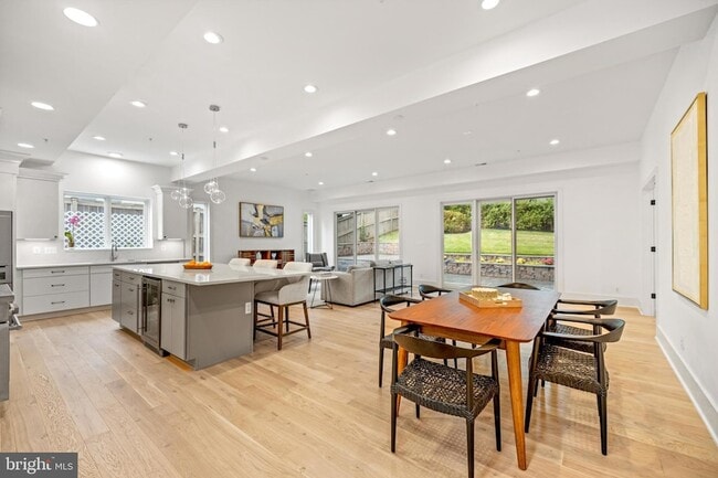 Photo - 8609 Woodbrook Ln