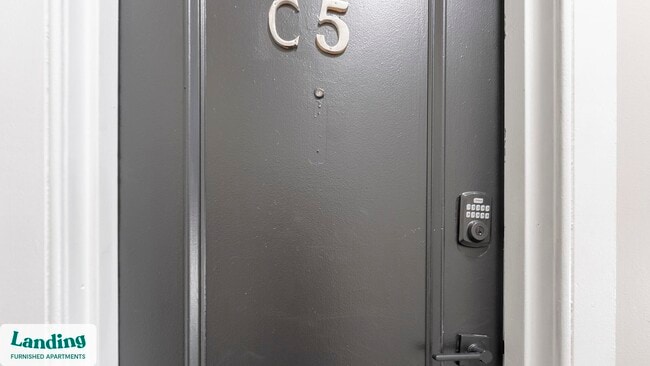 Building Photo - 617 W Lexington St Unit C1.1412435