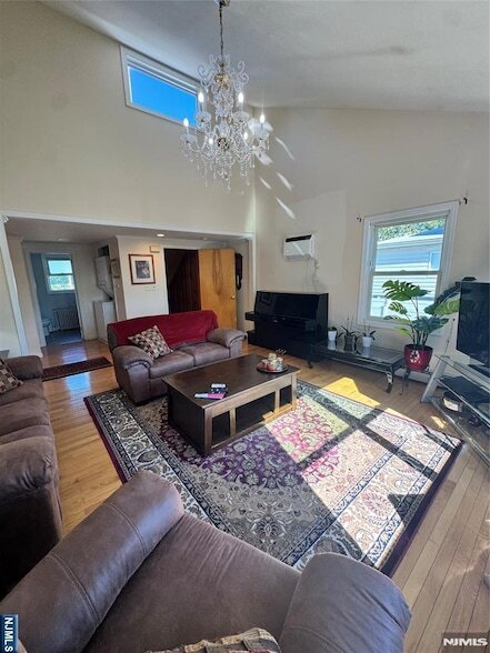 Photo - 602 Studio Rd