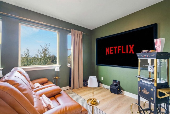 Building Photo - 13420 Trail Driver St Unit SI ID1470097P