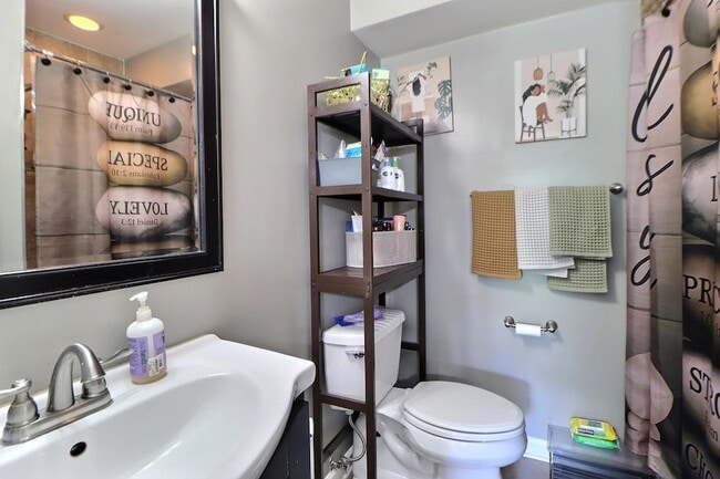 Photo - 1807A Sedgefield Dr Unit 1807A