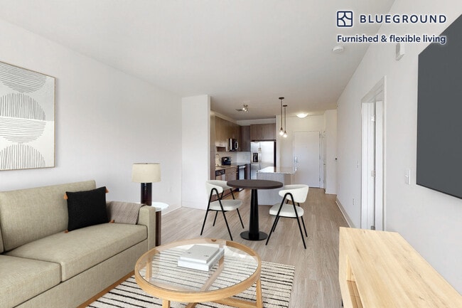 Photo - 820 Concorde Cir Unit SI FL3-ID9801A