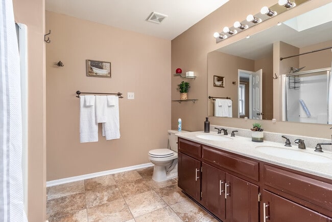 Photo - 1201-1203 Johnston Drive-SI ID1497747P Unit SI ID1497747P