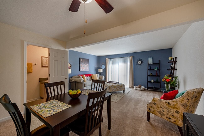 Photo - Devon Pointe Apartments and Townhomes