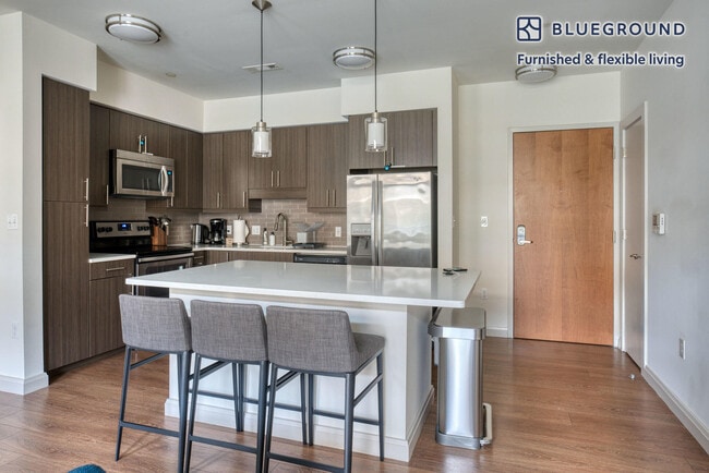 Photo - 36 River St Unit FL3-ID970