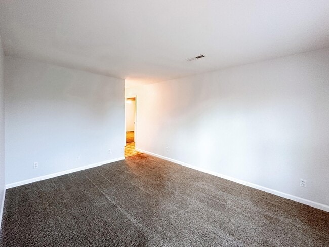 Photo - 116 Ballygar St Unit H