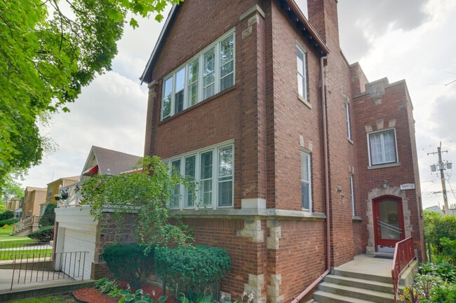 Photo - 10508 S Claremont Ave Unit SI ID1305927P