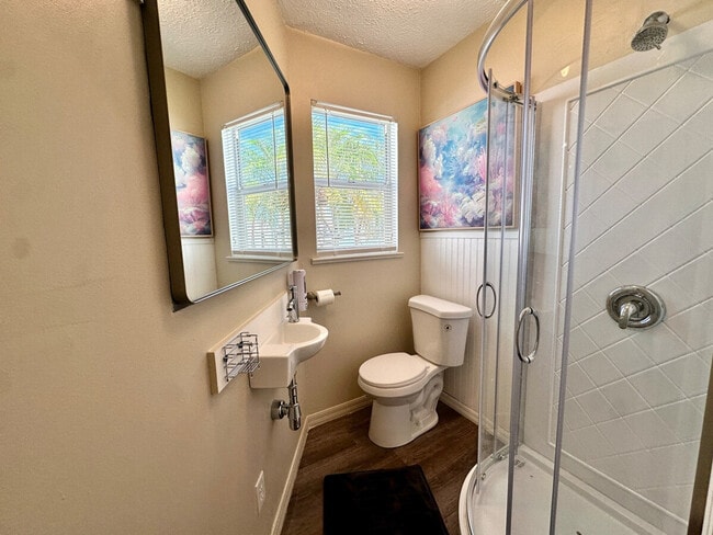 Photo - 115 Nettles Blvd Unit SI ID1537513P