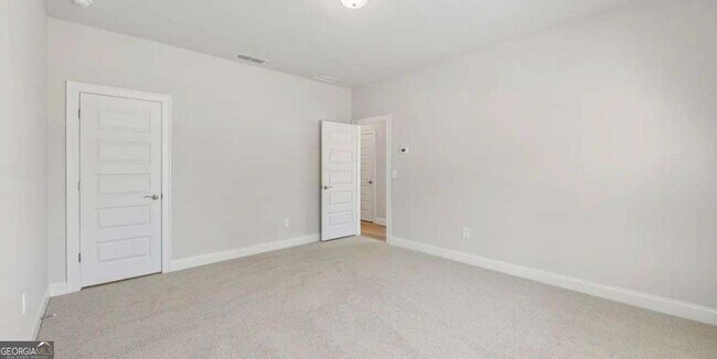 Photo - 403 Elise Wy