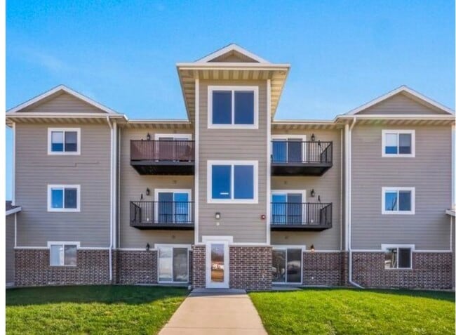 Photo - Meadowbrook Apartments