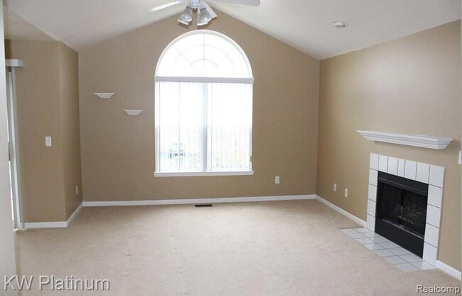 Photo - 16632 Glenmoor Blvd