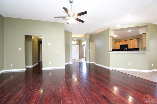 Photo - 6462 Sarasota St