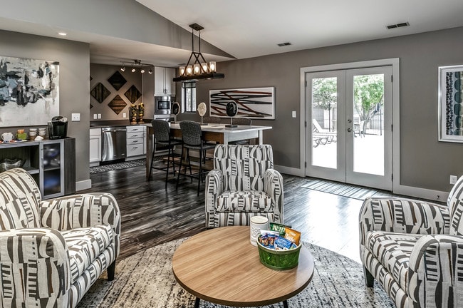 Photo - Huntington Park Apartments