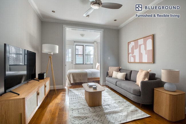 Building Photo - 145 E 26th St Unit FL1-ID1263