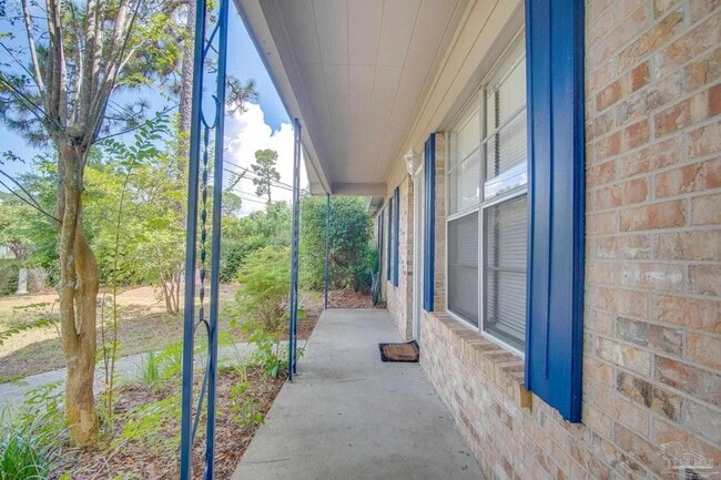 Photo - 386 Quigley Rd
