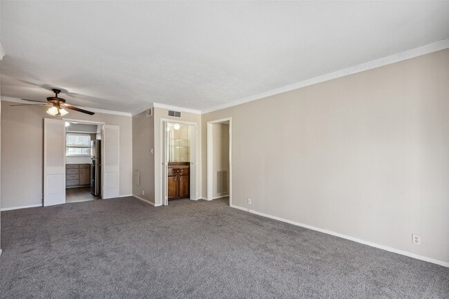 Photo - 7918 Royal Ln Unit 212
