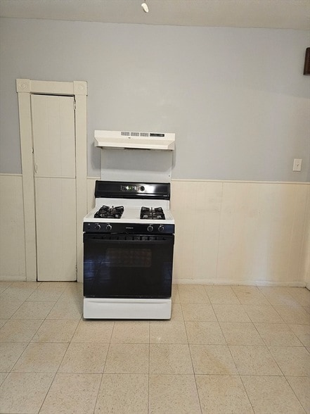 Photo - 404 Stevens St Unit 2