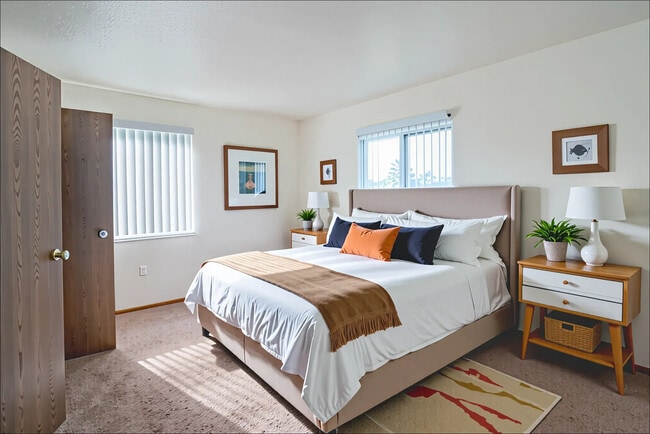 Photo - Grissom Estates Apartments