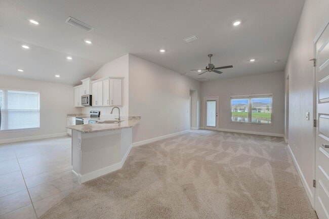 Photo - 5327 Vespera St