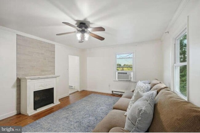 Photo - 18390 Silcott Springs Rd