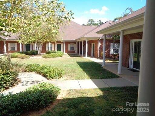 Building Photo - 7041 Somerset Springs Dr Unit 60