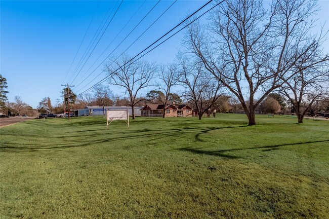 Photo - 2201 Badger Ln