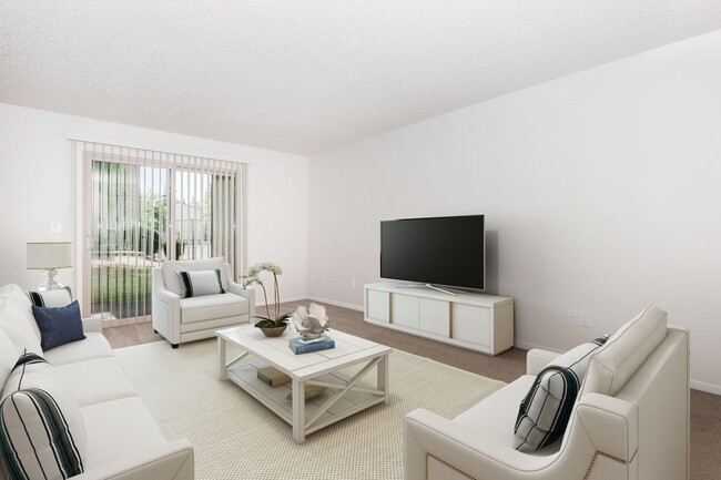 Photo - Spanish Hills Apartments