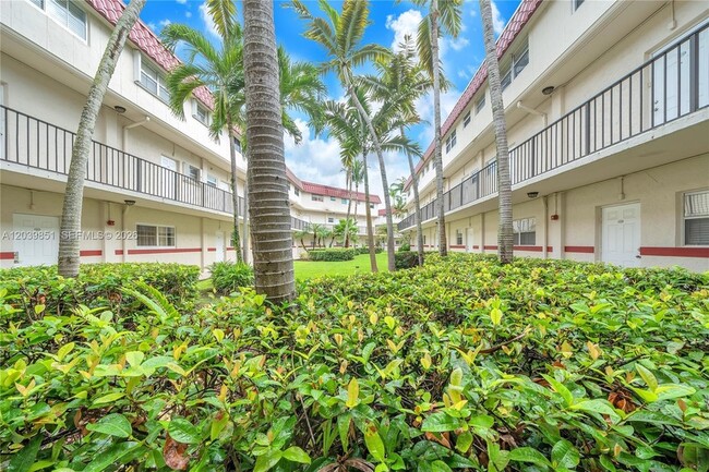 Photo - 8650 SW 67th Ave Unit 1010