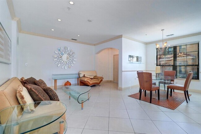 Photo - 2757 Via Cipriani Unit 1114A