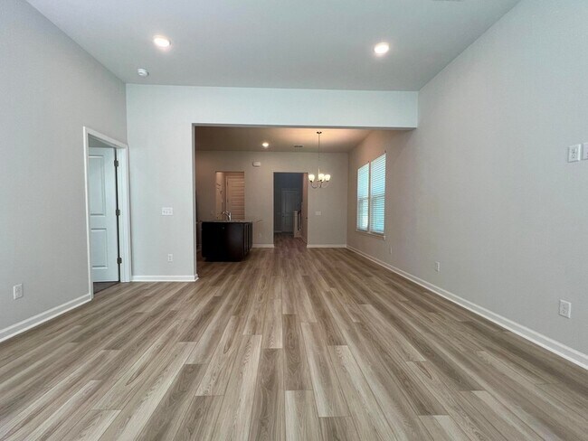 Photo - 4008 Flatiron Dr