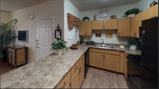 Photo - 16682 N W Point Pkwy Unit 1