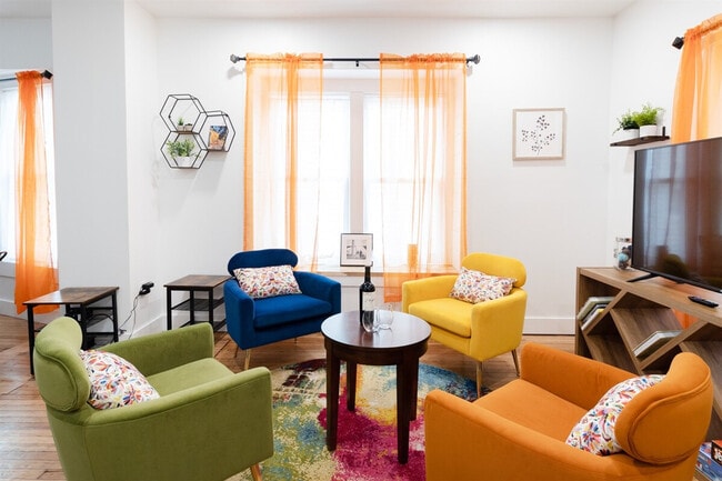 Photo - 10628 Lee Ave Unit ID1290639P