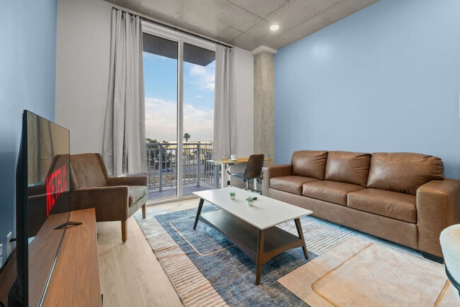 Photo - 605 N 12th St Unit ID1312598P