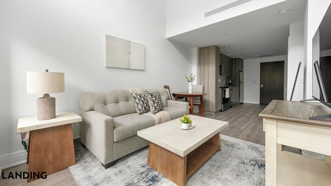 Building Photo - 600 4th St SW Unit 119