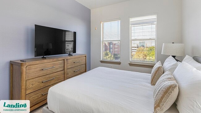 Photo - 5005 Galleria Dr Unit 1400