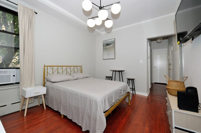Photo - 321 E 78th St Unit SI ID1323954P