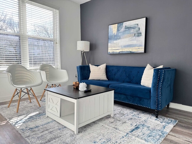 Building Photo - 525 Parkway Dr NE Unit SI ID1299394P