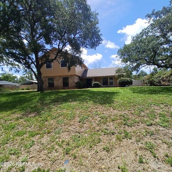 Building Photo - 2295 Foxwood Dr