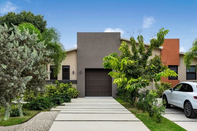 Photo - 826 SW 14th Ct Unit ID1287063P