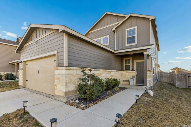 Photo - 4303 Brigade Bnd