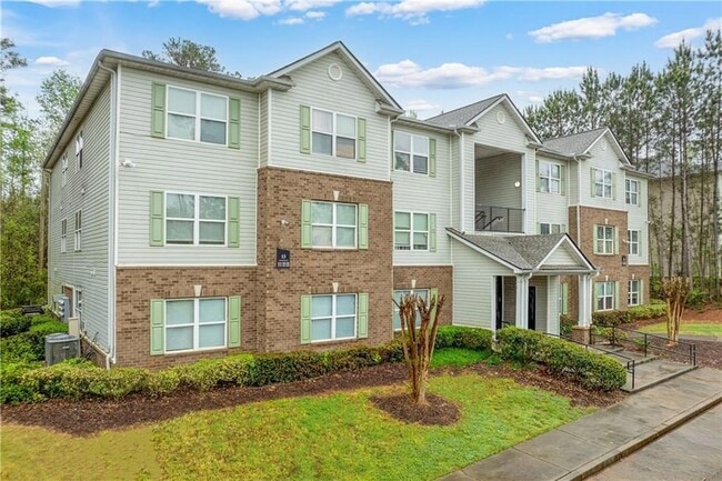 Building Photo - 13202 Fairington Ridge Cir