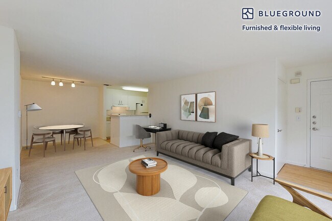 Photo - 313 Avalon Cir