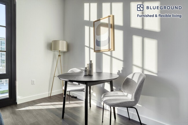 Photo - 550 Morse St NE Unit FL4-ID320