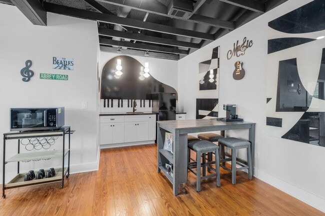 Photo - 156 Camellia St Unit ID1267002P