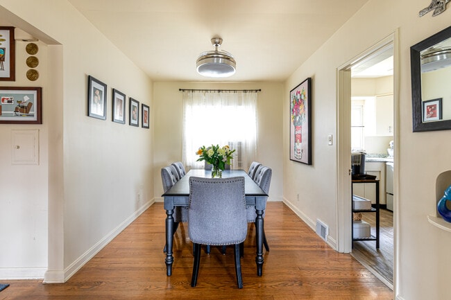 Photo - Parkview Apartments