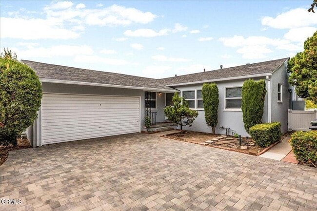 Building Photo - 2701 Jolley Dr
